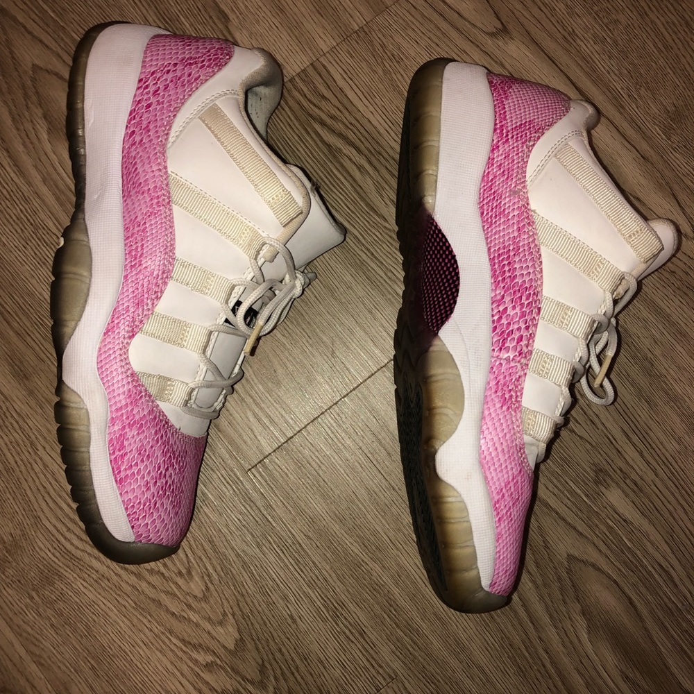 Jordan 11s - Picture 3 of 3